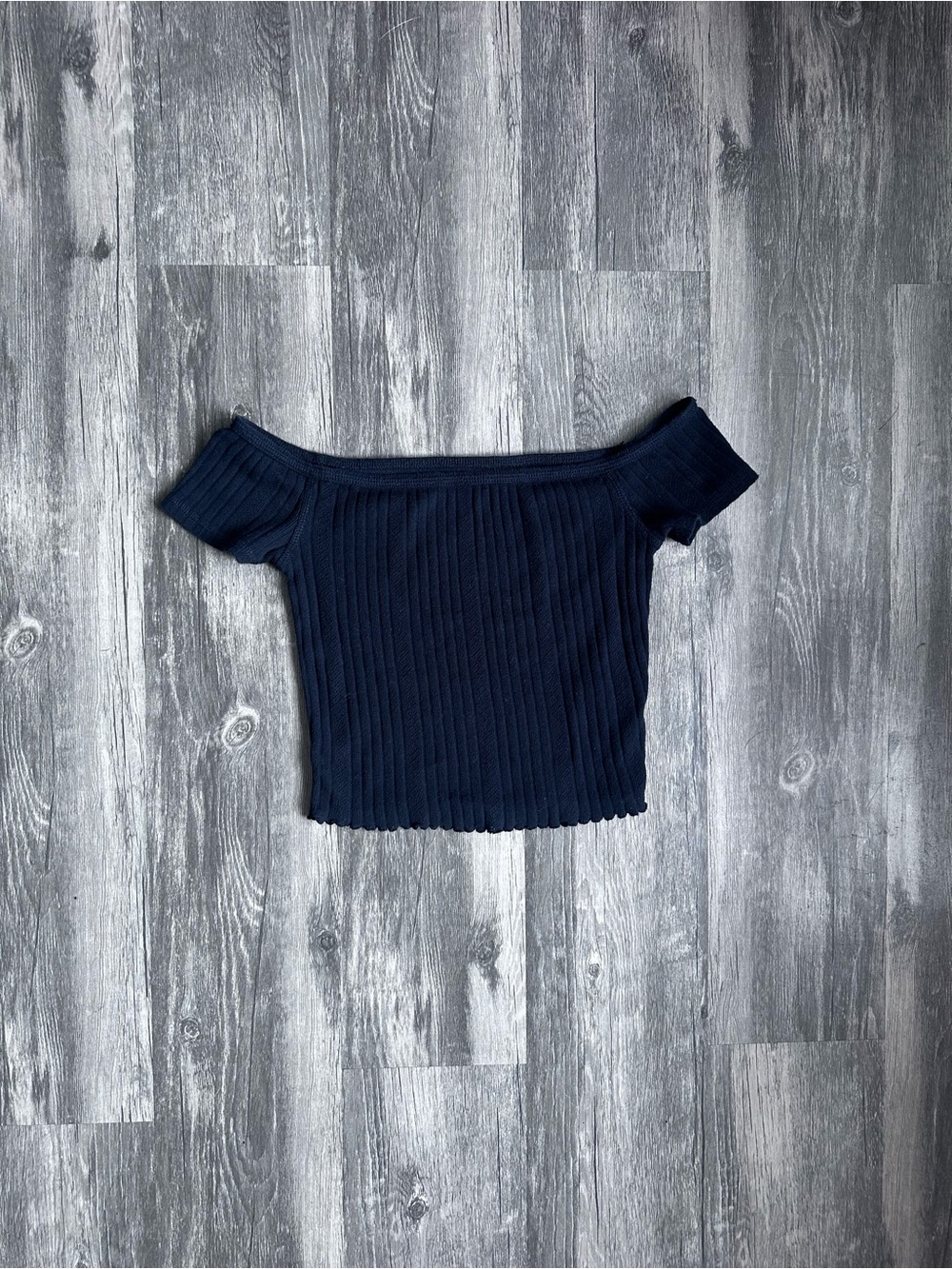 Aeropostale off the shoulder Crop Top Size Small Black Baby Tee